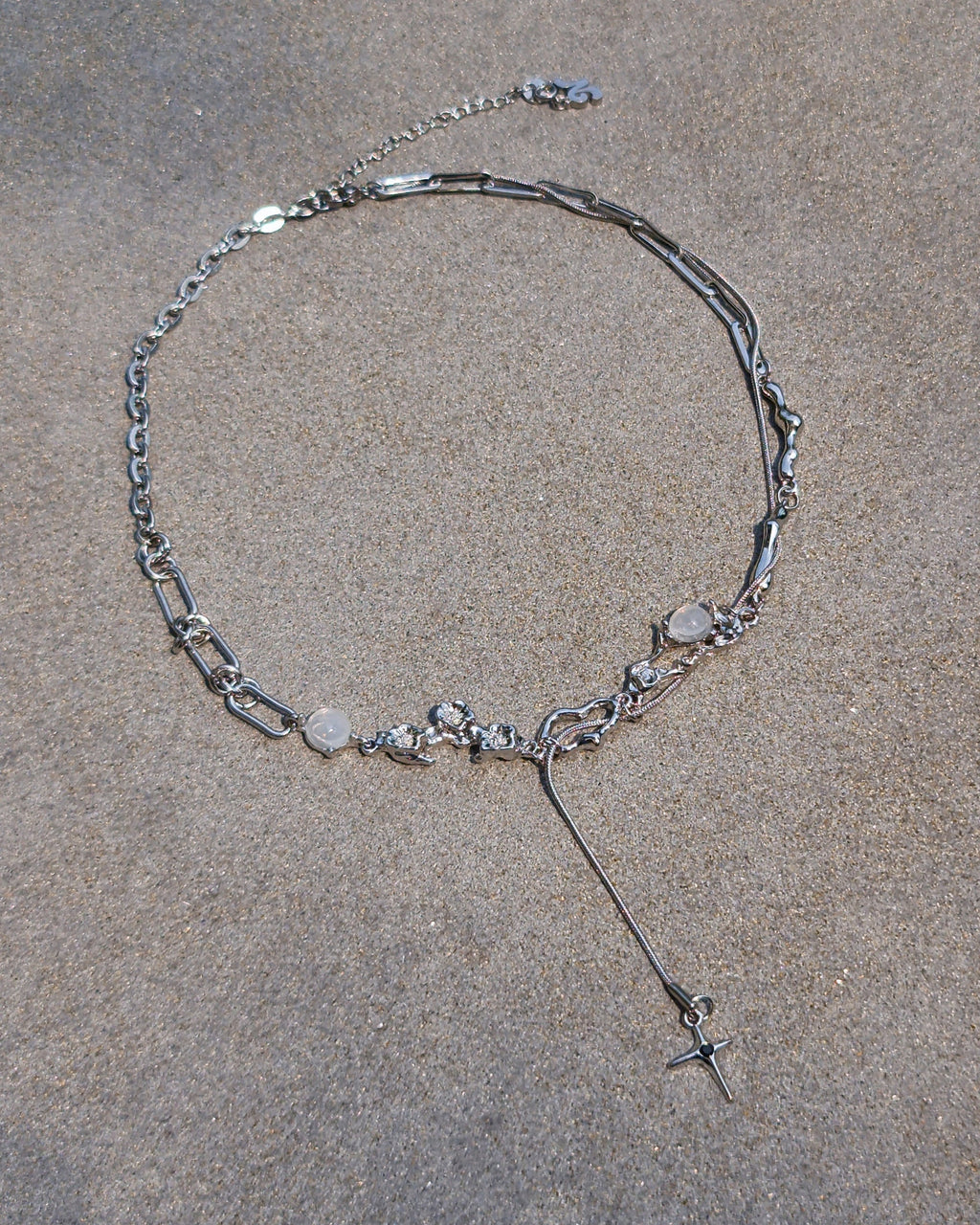 Arctic Flower Star Necklace BLIND BOX