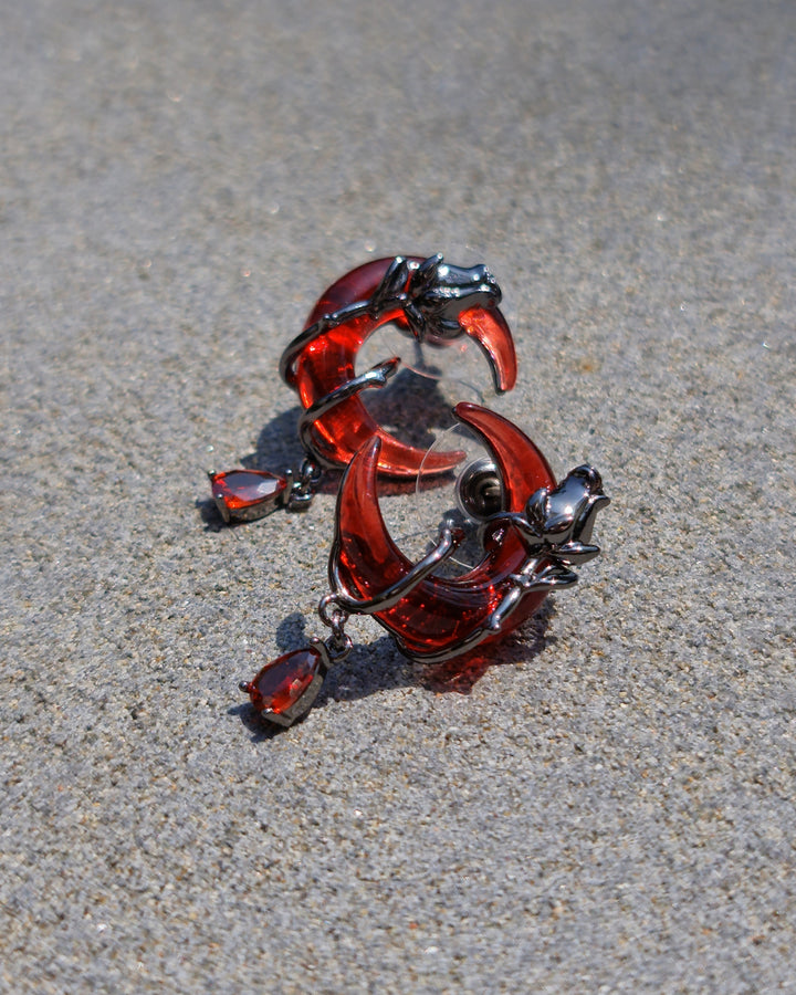 Blood Moon Earrings - Nikaneko