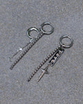 Enhypen Mismatched Moon and Star Earrings - Nikaneko