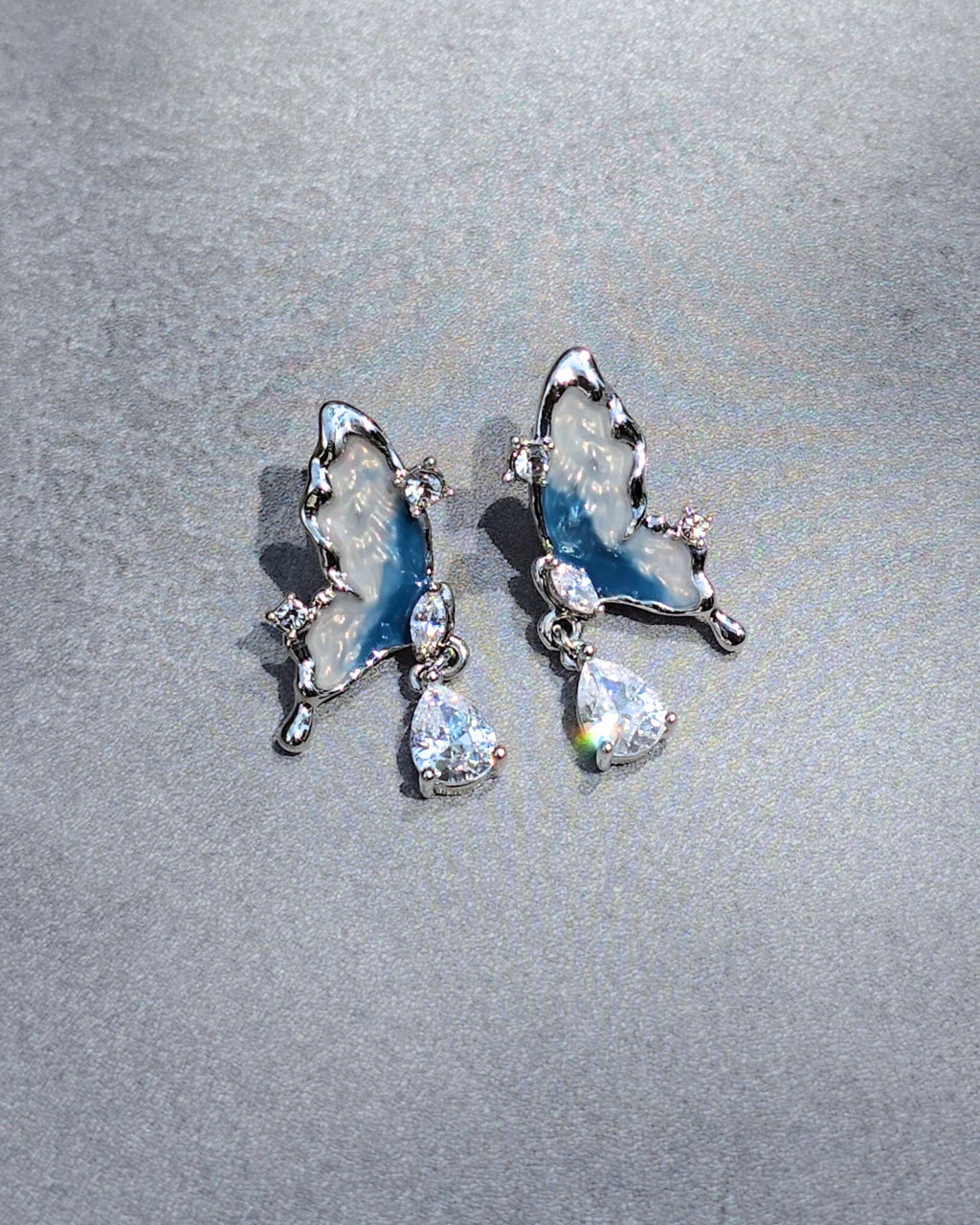 Glacier Wings Earrings - Nikaneko
