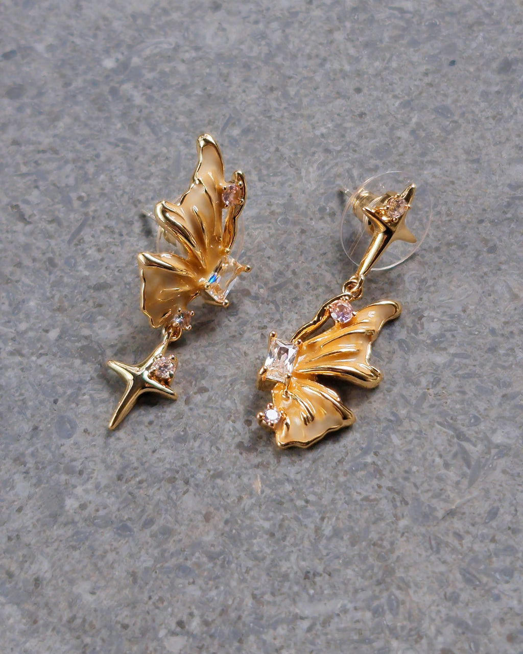 Honey Butterfly Mismatched Earrings - Nikaneko