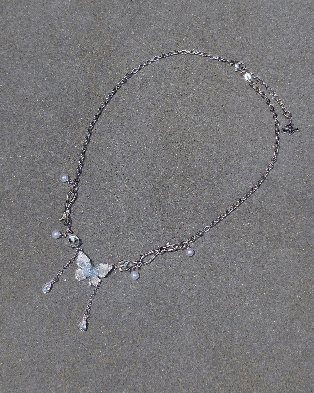 Icy Wings Necklace Set - Nikaneko