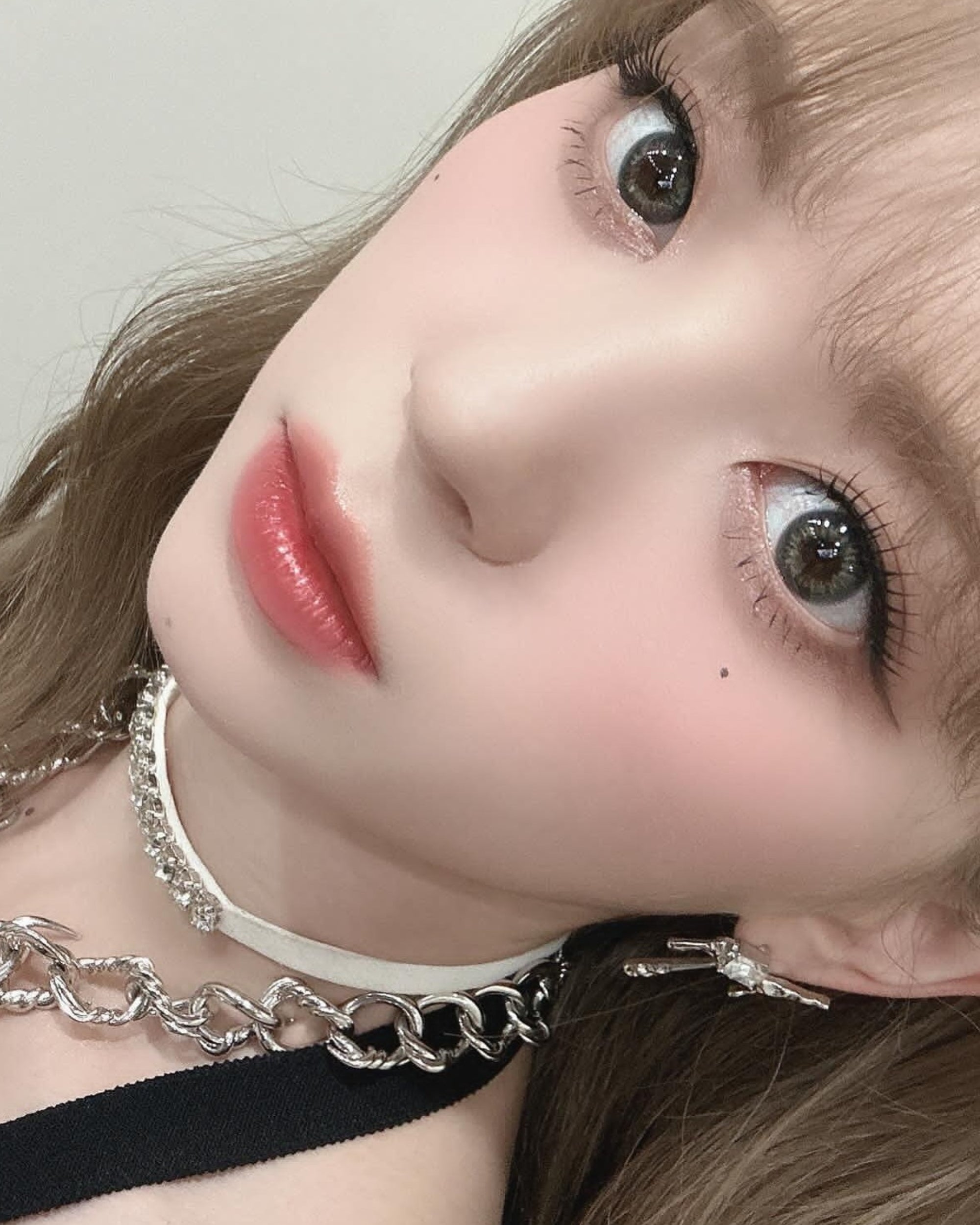 凍った液体のイヤリング