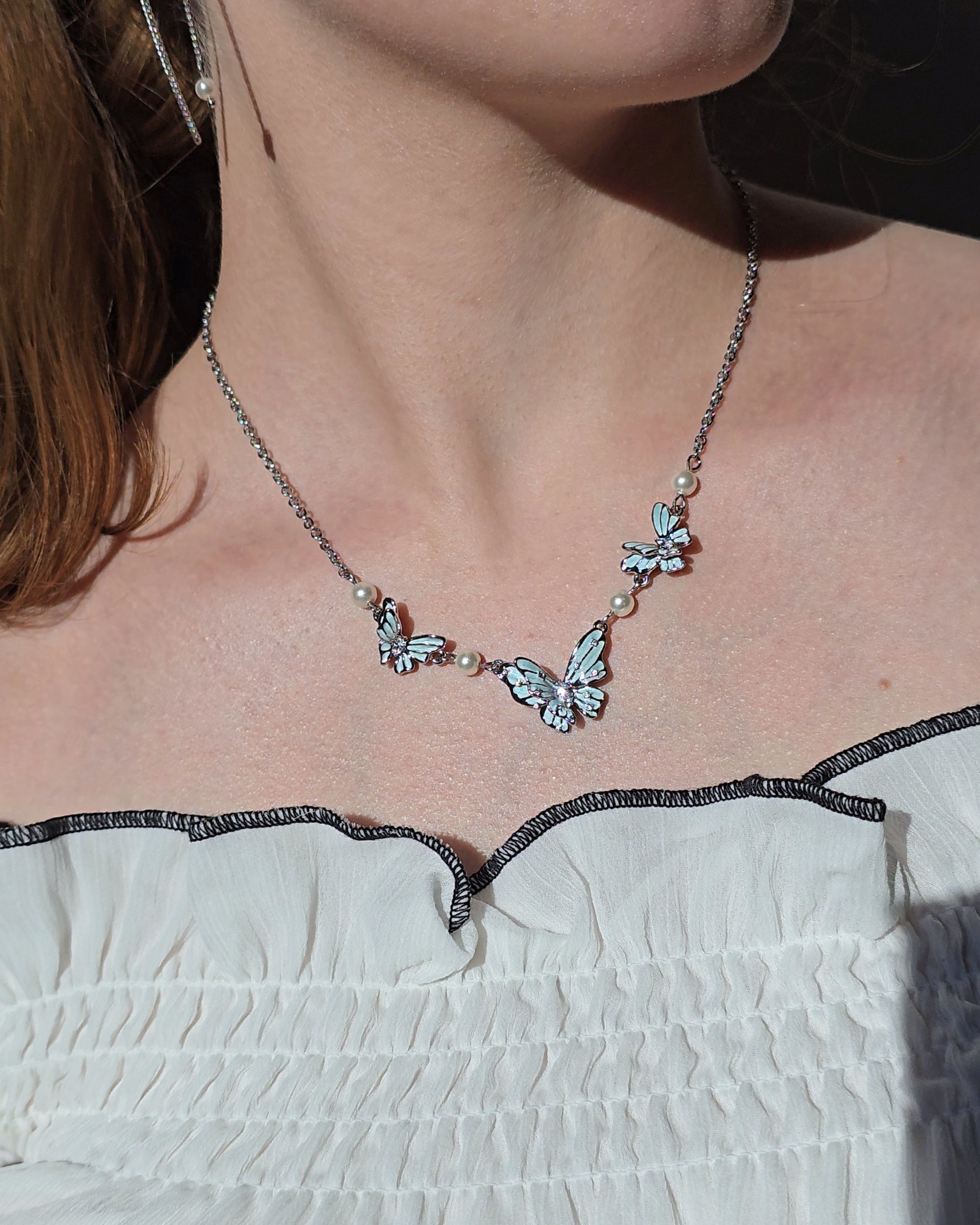 Minty Dew Butterfly Necklace - Nikaneko