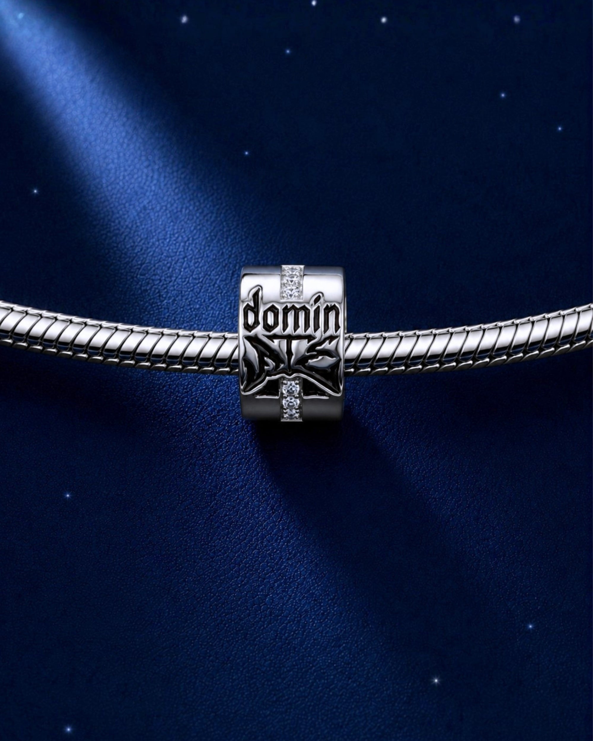 Dominate Tour Station Clasp - LOVE, DREAMS &amp; SKZ Collection