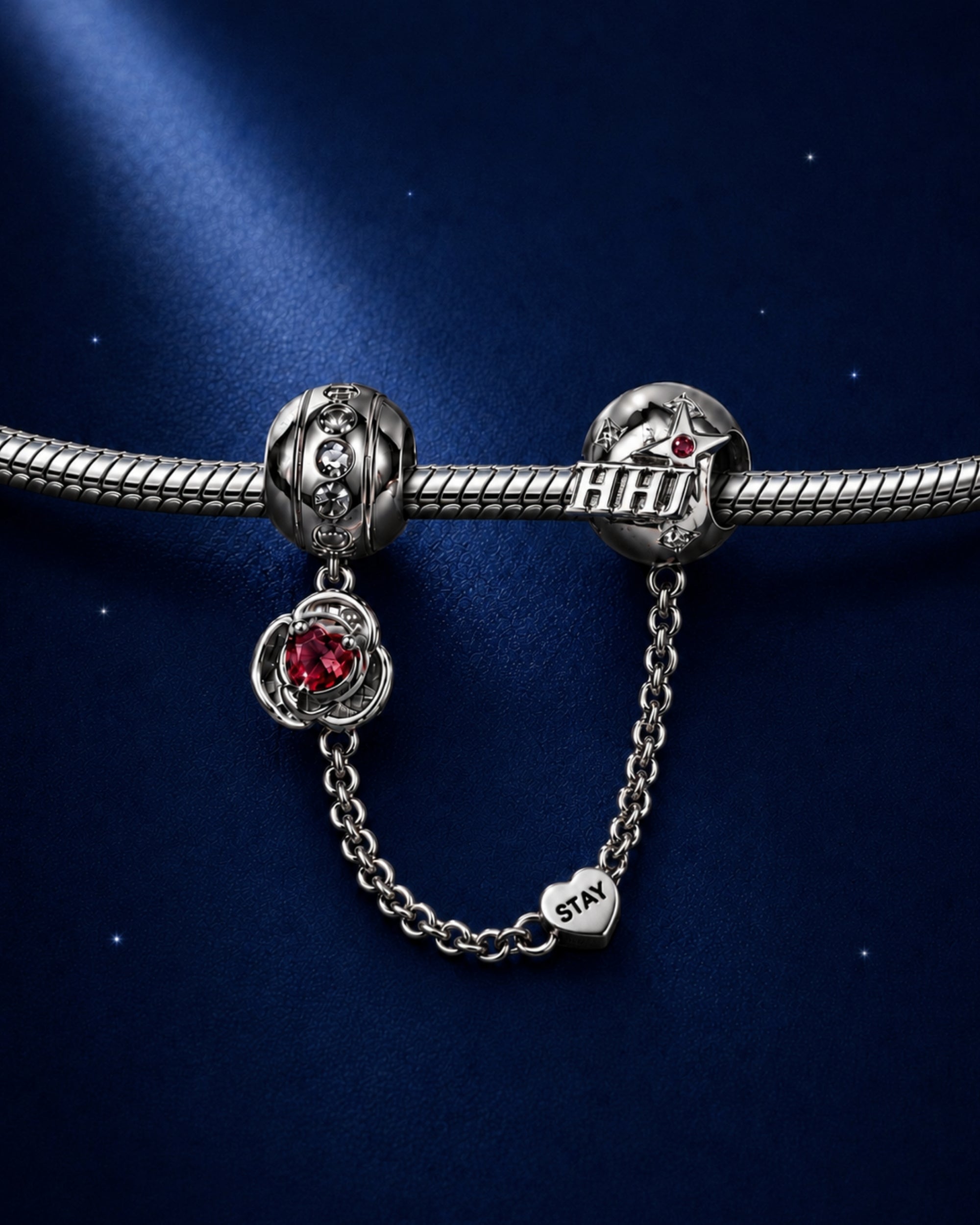 Hyunjin Rose Safety Chain Charm